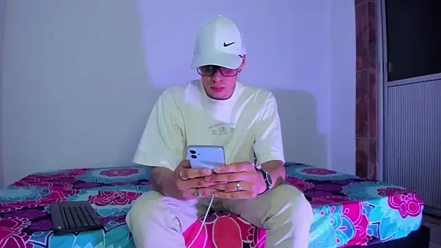 Vlad  night online show from February 3, 11:48 am