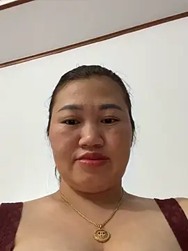 Snapshot of Puka2001 chatting on February 9, 7:45 am Puka2001 online show from February 9, 7:45 am