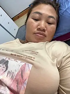 Snapshot of Puka2001 chatting on February 24, 3:54 pm Puka2001 online show from February 24, 3:54 pm