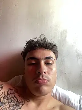 vanilla Kush online show from April 17, 6:55 pm