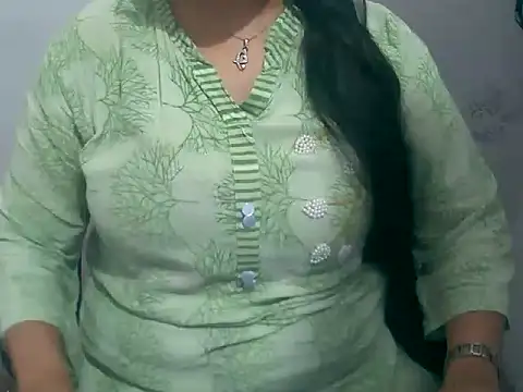 Cute Aliyaa online show from March 11, 10:54 am