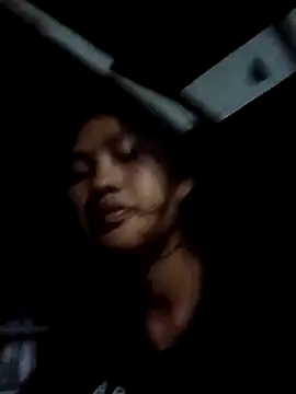 Snapshot of Hoa-tuylip chatting on February 28, 12:17 pm Hoa-tuylip online show from February 28, 12:17 pm