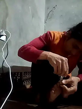 Snapshot of Hoa-tuylip chatting on March 3, 11:38 am Hoa-tuylip online show from March 3, 11:38 am