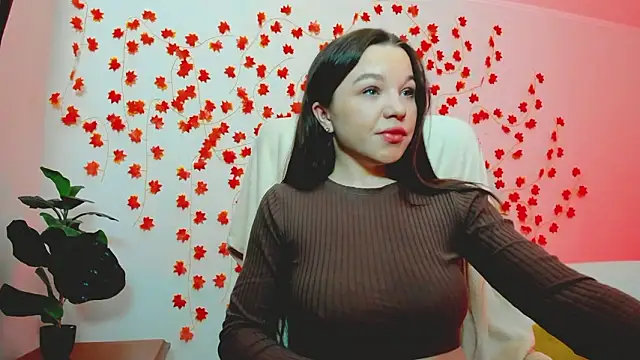 Mia Mia999 online show from February 5, 9:30 pm