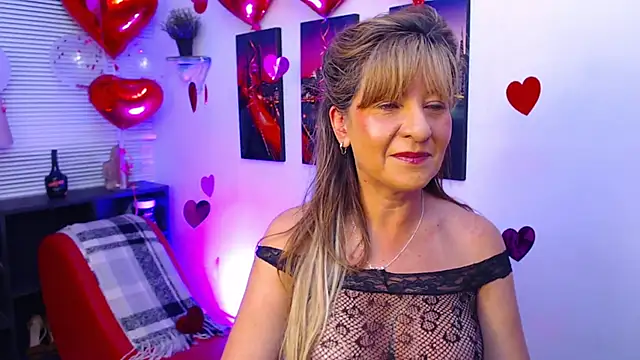 Snapshot of janne_turner chatting on February 16, 10:33 am janne turner online show from February 16, 10:33 am