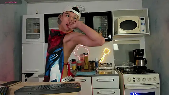 Dominik Souza online show from February 27, 1:33 pm