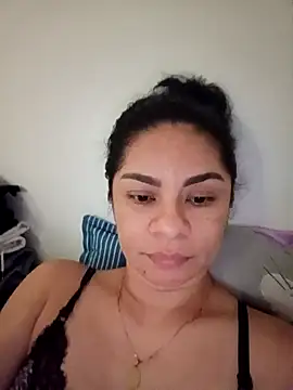 luna pinky online show from February 8, 6:33 pm