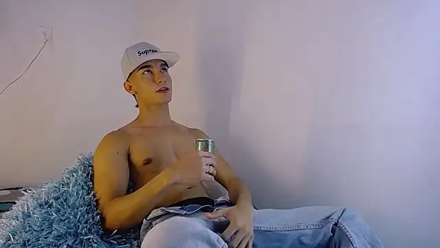 BabyAndy  online show from February 22, 6:06 pm