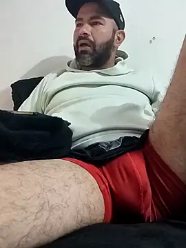 hairyandbigmann online show from February 10, 2:15 am