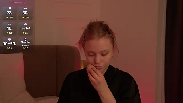 MollyHilton online show from March 28, 5:56 pm