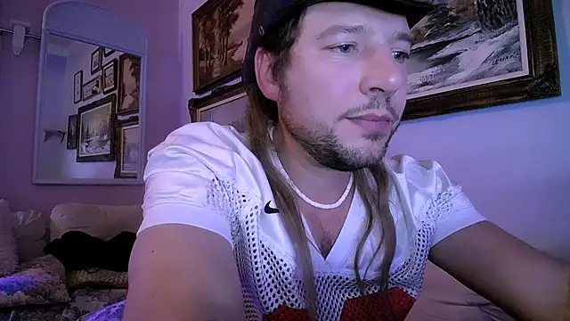 BobbyNSadie online show from February 3, 6:22 am