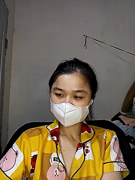 Daisy-lusia2026 online show from April 3, 2:26 pm