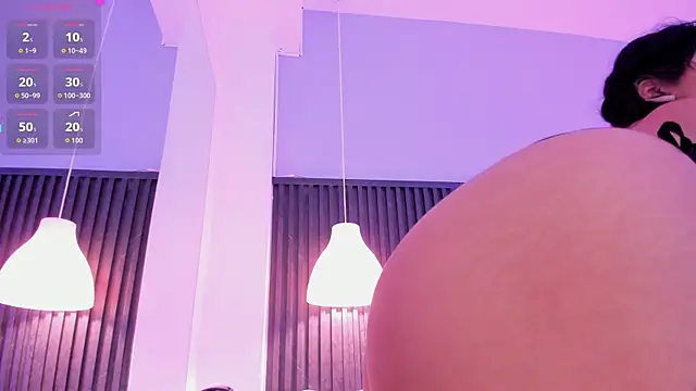 Amyy Carter online show from April 20, 11:46 am