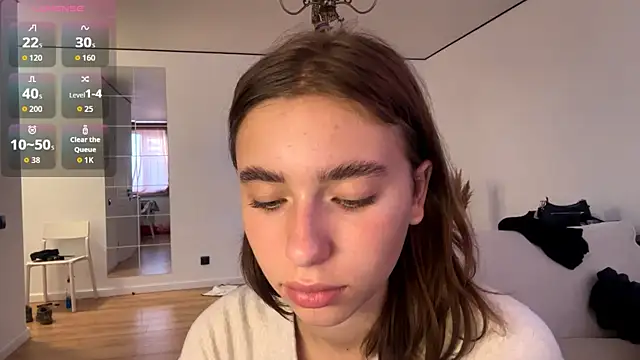 DeltaNorwoode online show from March 4, 6:08 am