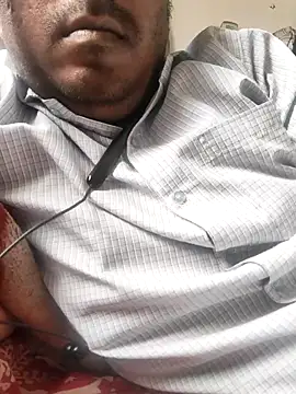 Snapshot of Bengal_Tiger420 chatting on February 5, 8:52 am Bengal Tiger420 online show from February 5, 8:52 am