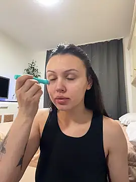 Snapshot of lorry6 chatting on February 13, 7:59 am lorry6 online show from February 13, 7:59 am