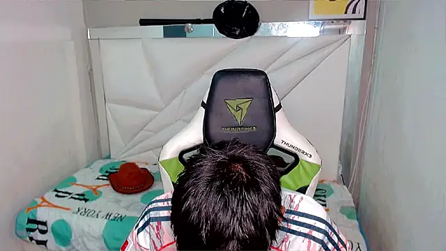 Liarr  online show from March 12, 8:04 pm