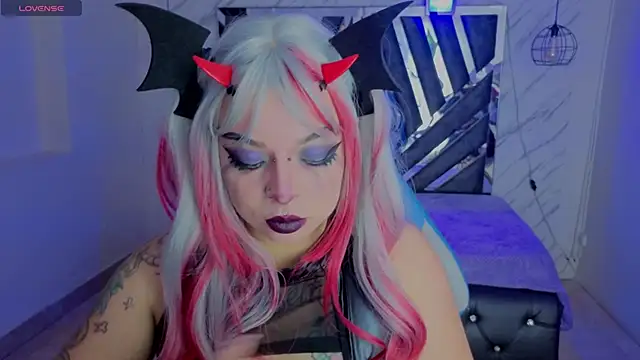  Vermell  online show from March 29, 8:31 pm