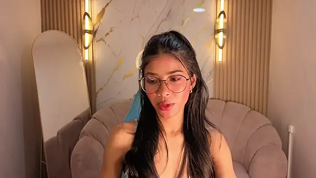 Alina b  online show from April 11, 12:53 pm