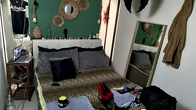 Snapshot of MarcoRoma313 chatting on March 2, 10:22 am MarcoRoma313 online show from March 2, 10:22 am