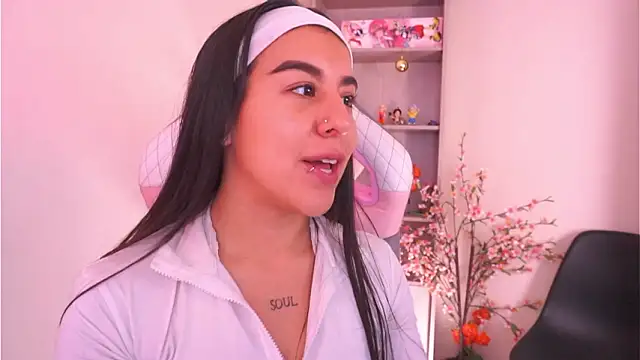 mavi boo online show from February 3, 6:57 pm