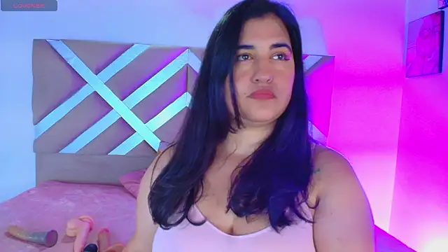Snapshot of dani_vemom chatting on May 17, 1:18 pm dani vemom online show from May 17, 1:18 pm