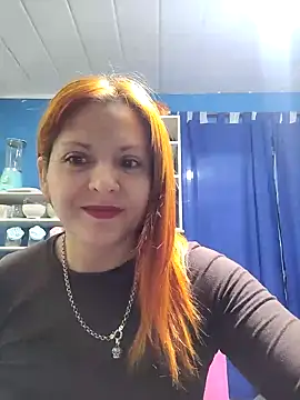 dullsecitalove25 online show from May 21, 8:32 am