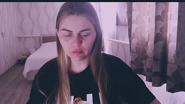 MagicKatarina  online show from March 21, 8:30 am