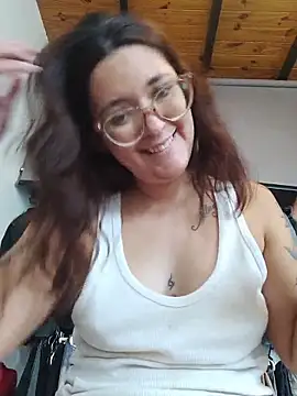 Snapshot of Harley-77 chatting on February 1, 5:55 pm Harley-77 online show from February 1, 5:55 pm