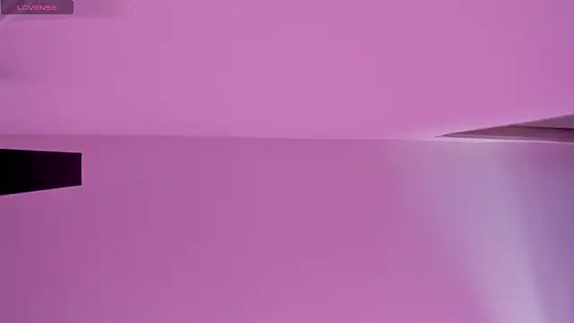 NoahVance online show from April 13, 6:02 pm