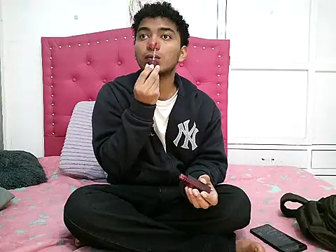 philipsex28 online show from February 19, 1:34 am