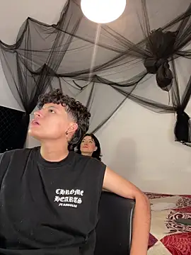 PalmerandSony21 online show from March 3, 3:23 am