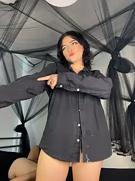 PalmerandSony21 online show from March 4, 8:04 pm