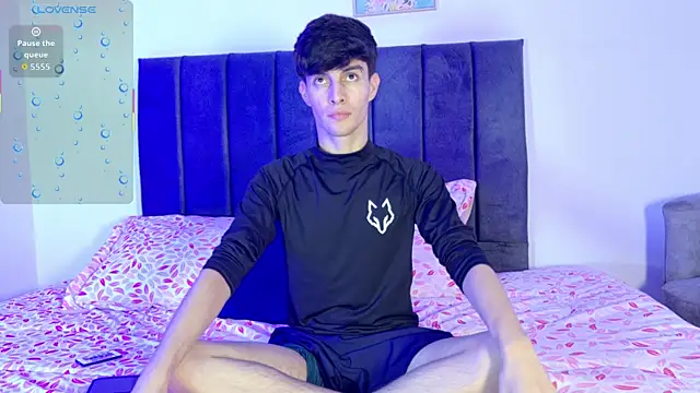 axxxel twink online show from May 24, 3:00 am