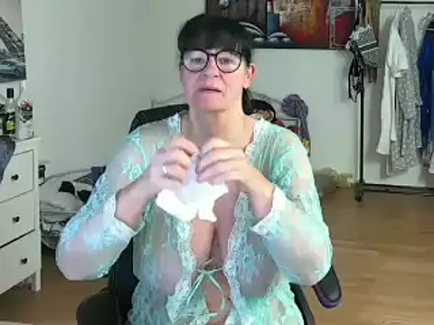 Sylly online show from March 14, 7:26 am