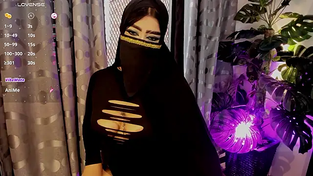 Snapshot of leyla_ali4 chatting on February 14, 11:40 am leyla ali4 online show from February 14, 11:40 am