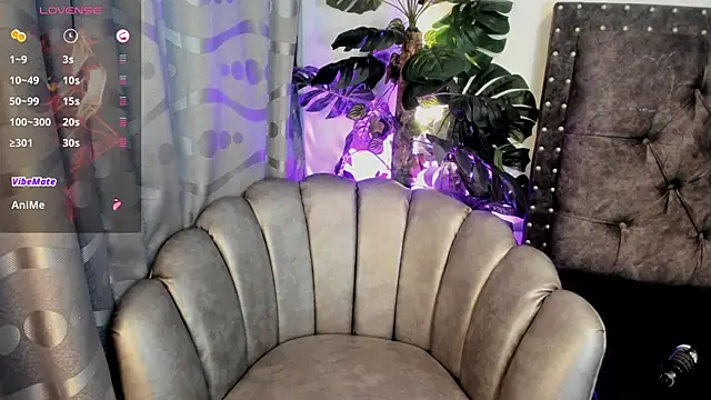 Snapshot of leyla_ali4 chatting on February 20, 6:37 am leyla ali4 online show from February 20, 6:37 am