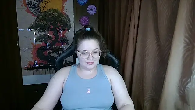 Snapshot of Teasing_Dora chatting on February 26, 12:20 am Teasing Dora online show from February 26, 12:20 am