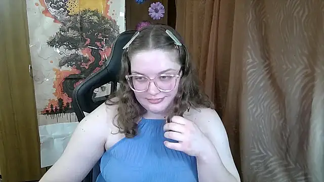 Snapshot of Teasing_Dora chatting on March 1, 11:07 pm Teasing Dora online show from March 1, 11:07 pm