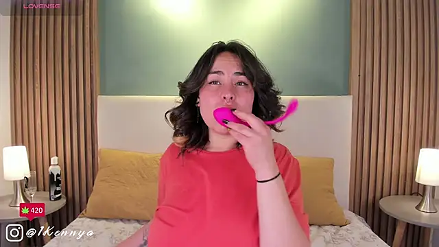 Snapshot of Kennya_Rodriguez chatting on January 23, 9:18 am Kennya Rodriguez online show from January 23, 9:18 am