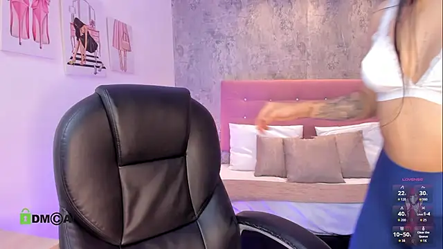 Snapshot of linda_dixon chatting on February 19, 3:24 am linda dixon online show from February 19, 3:24 am