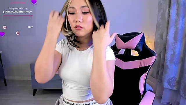 mayameilin online show from March 11, 6:03 pm