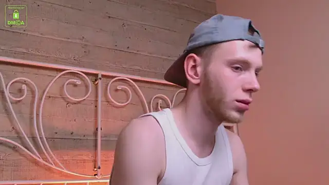 Snapshot of ZidNevil chatting on February 22, 3:21 pm ZidNevil online show from February 22, 3:21 pm