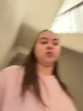 AlyaX X online show from April 15, 10:55 am