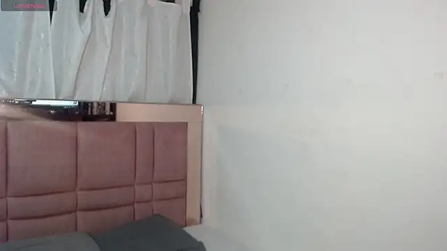 saraymoon online show from February 17, 8:48 pm