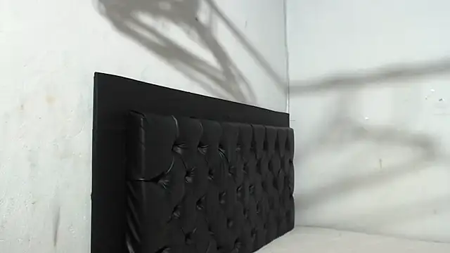 Snapshot of jhayko22 chatting on February 20, 3:14 am jhayko22 online show from February 20, 3:14 am