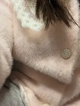 Violin xue online show from February 6, 8:07 am