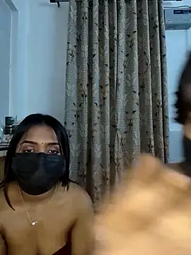 Curvy Simran online show from February 12, 7:09 pm