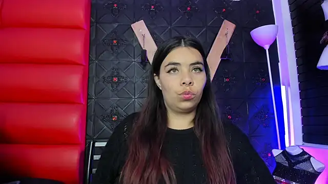 liany taylor online show from February 4, 2:28 am