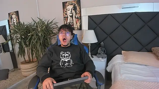 kai storn online show from March 14, 11:48 am